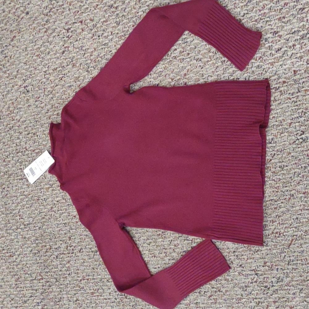 French Connection New with tags sweater